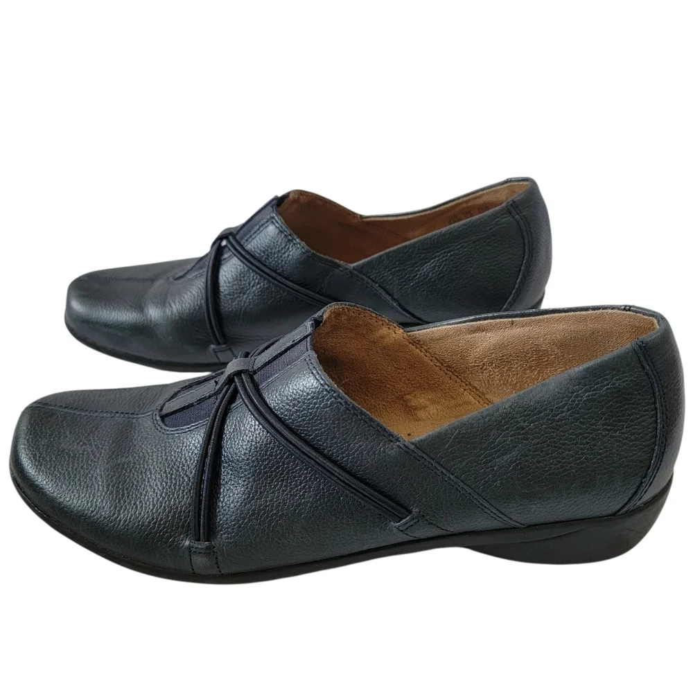 Naturalizer Black Leather Comfort Shoes Womens Sz 8.5M Slip-On Travel Everyday